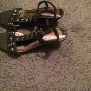 Women’s sandals